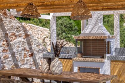 Relaxing stay at Armoi Villas surrounded by natural beauty