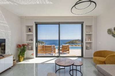 Relaxing stay at Armoi Villas surrounded by natural beauty