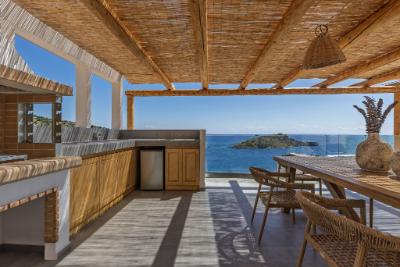 Relaxing stay at Armoi Villas surrounded by natural beauty